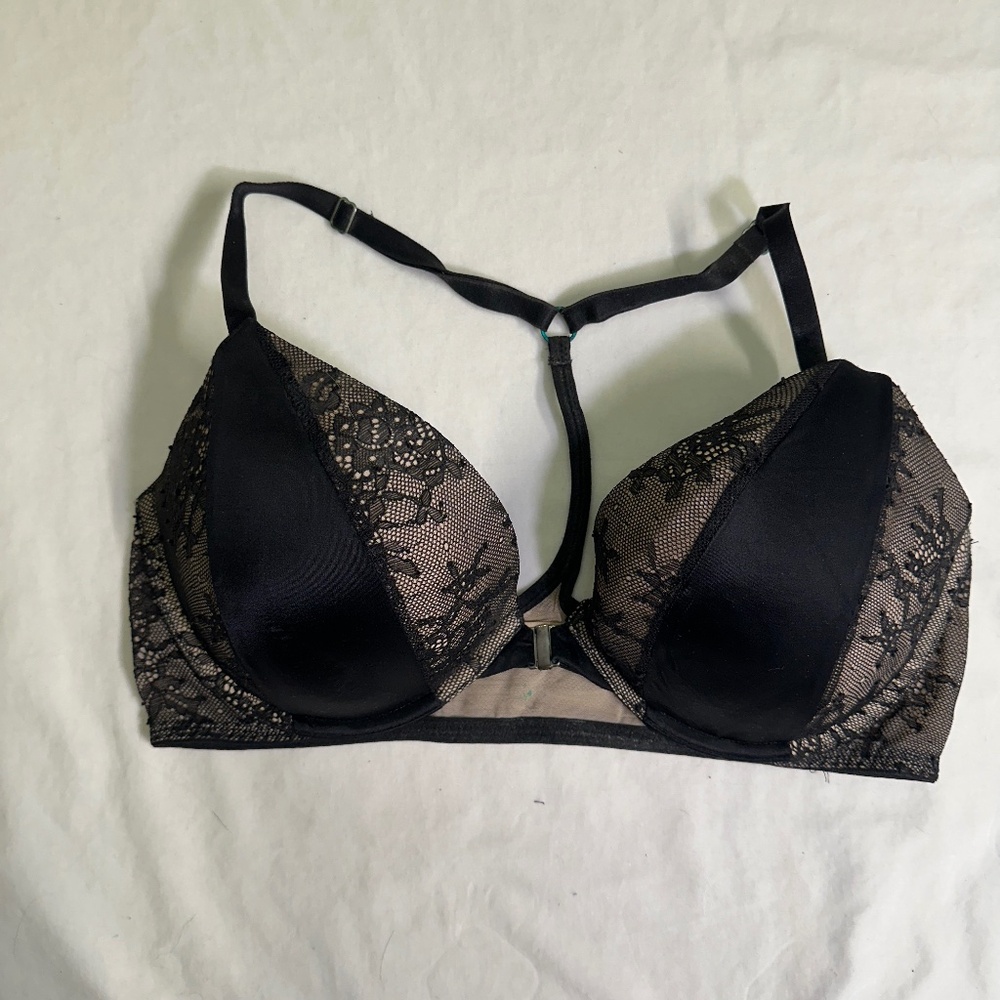 Victoria's Secret Very Sexy Plunge T-Back Push Up Bra 36 D